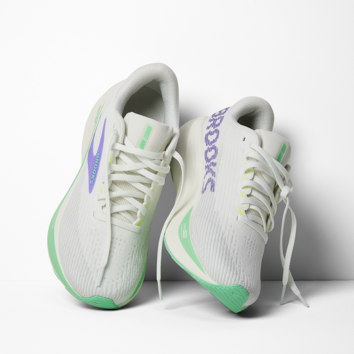 Brooks - Ghost Amp - Femme