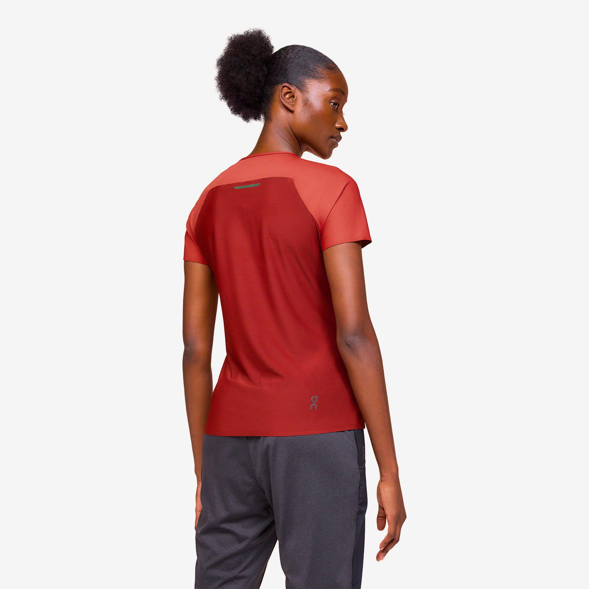 On - Performance-T - Femme