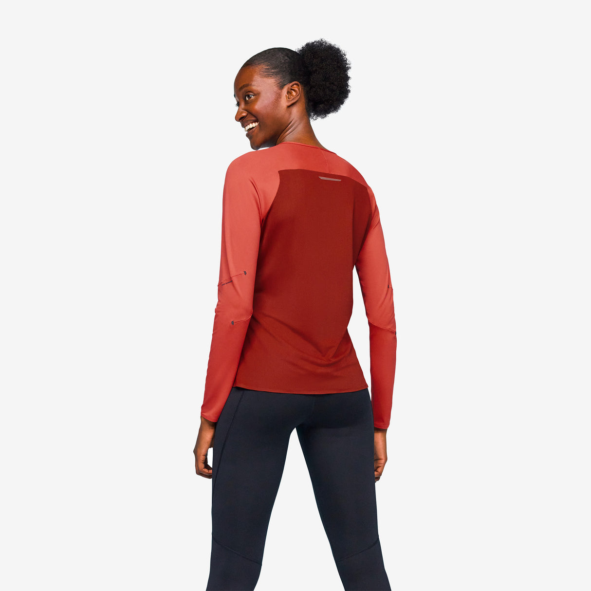 On - Performance Long-T- Femme