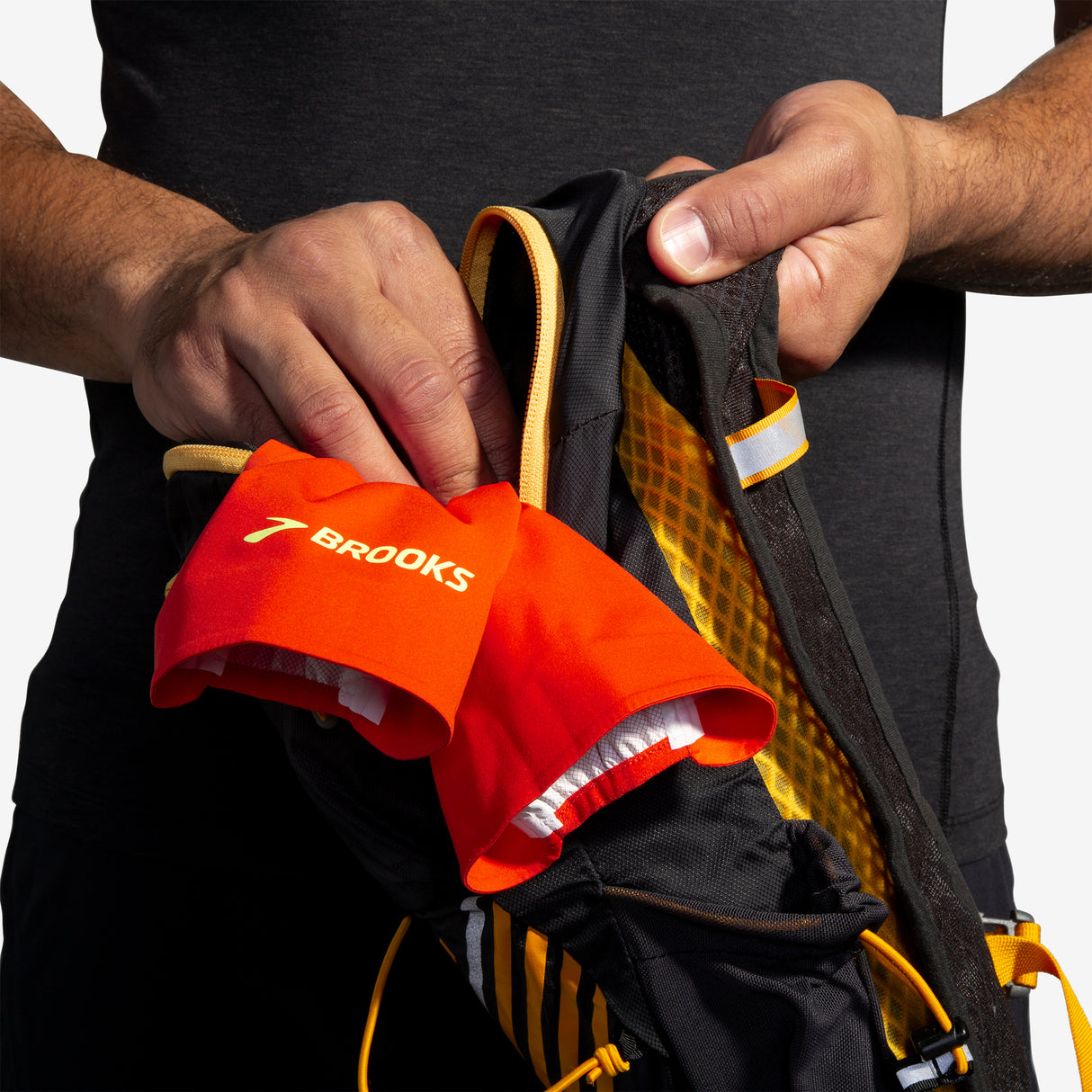 Brooks - High Point Waterproof Jacket - Homme