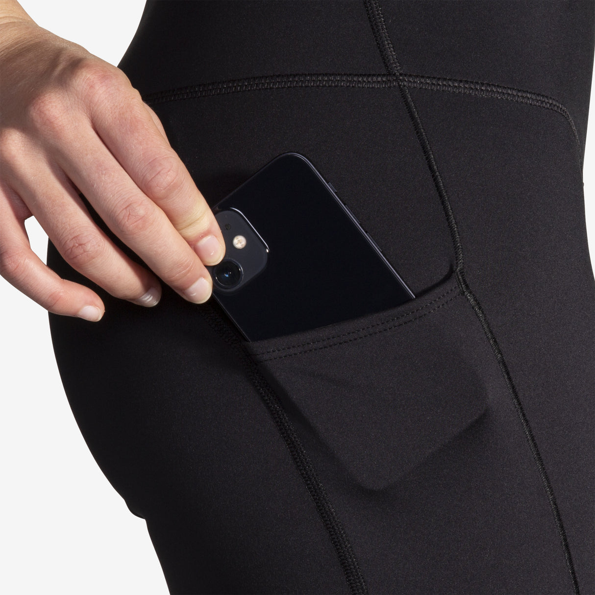 Brooks - Spark 8" Short Tight - Women's