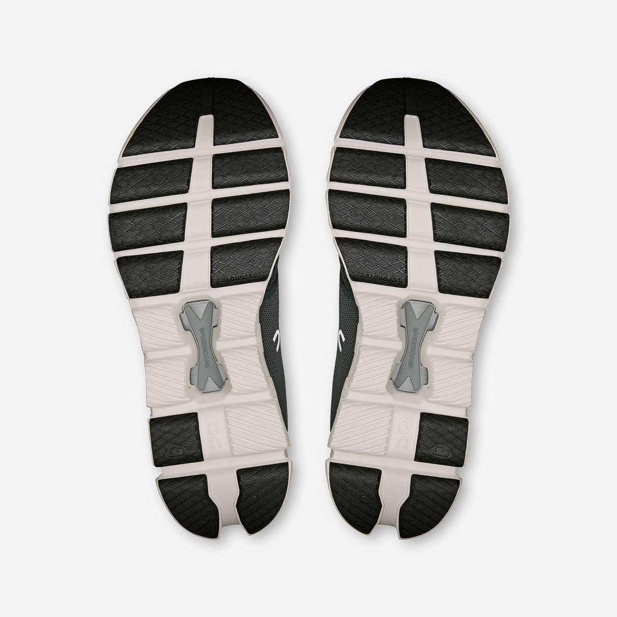 On - Cloud X 4 - Men