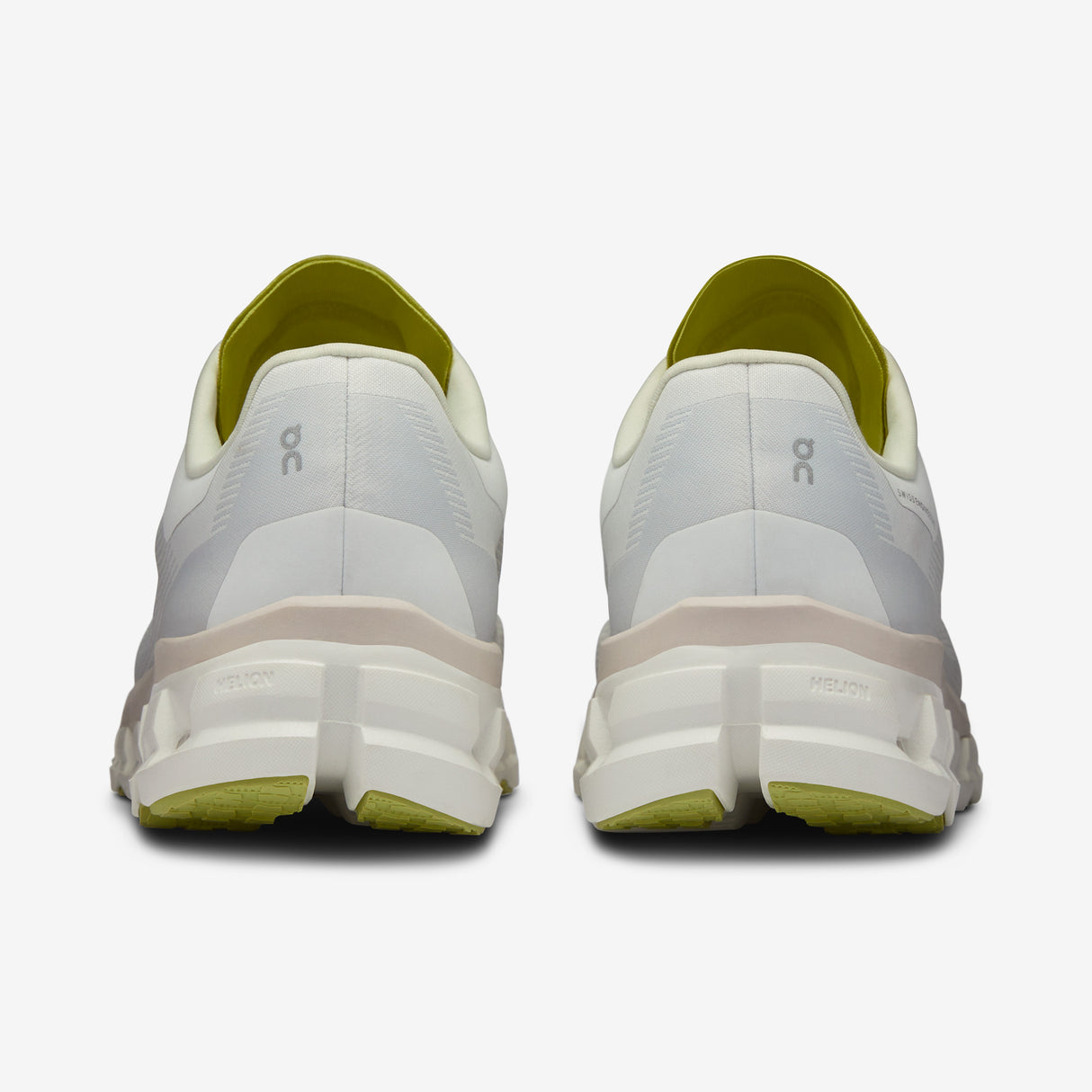 On - Cloudflow 4 - Femme