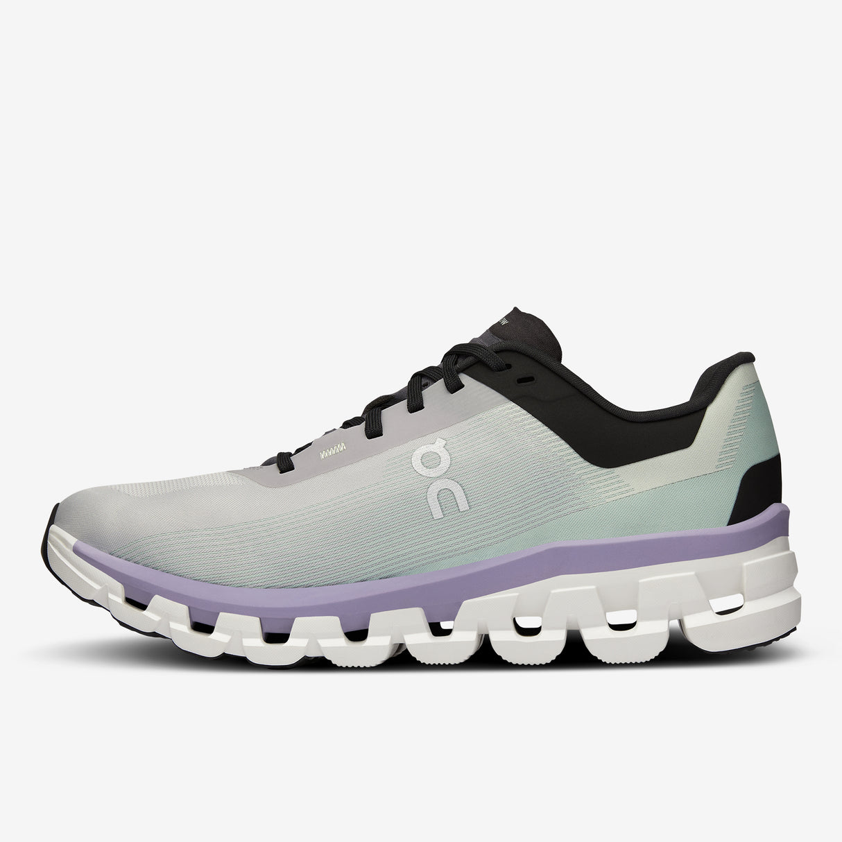 On - Cloudflow 4 - Femme