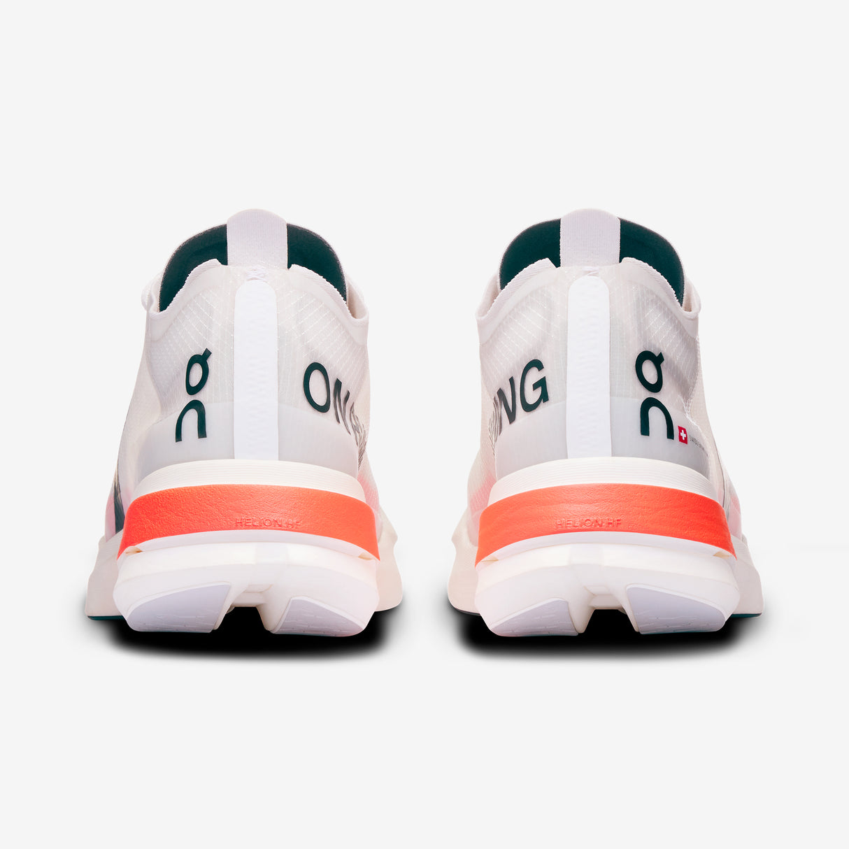 On - Cloudboom Strike - Femme