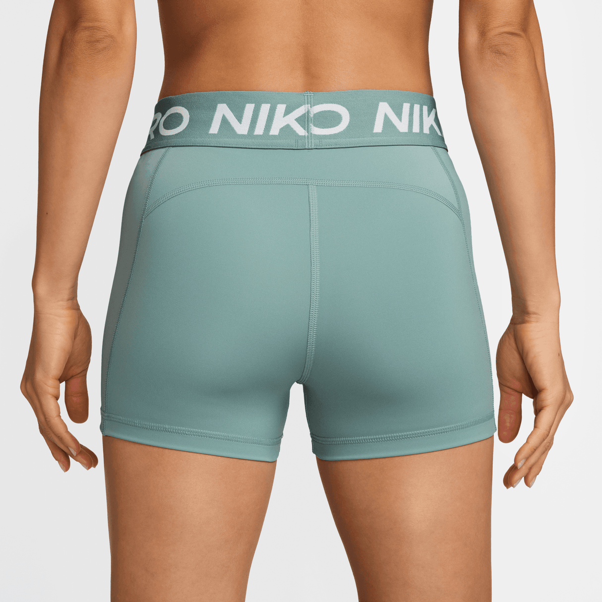 Nike - Pro 3" Shorts - Femme