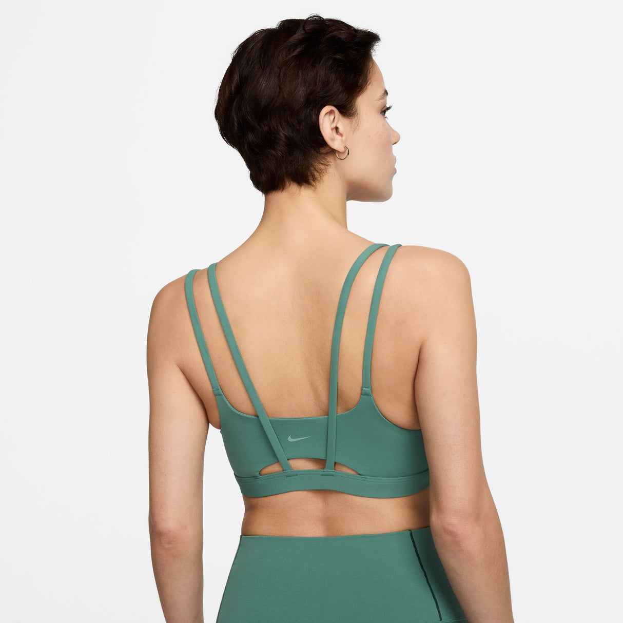 Nike Women's Alate Trace Light-Support Padded Strappy Sports Bra