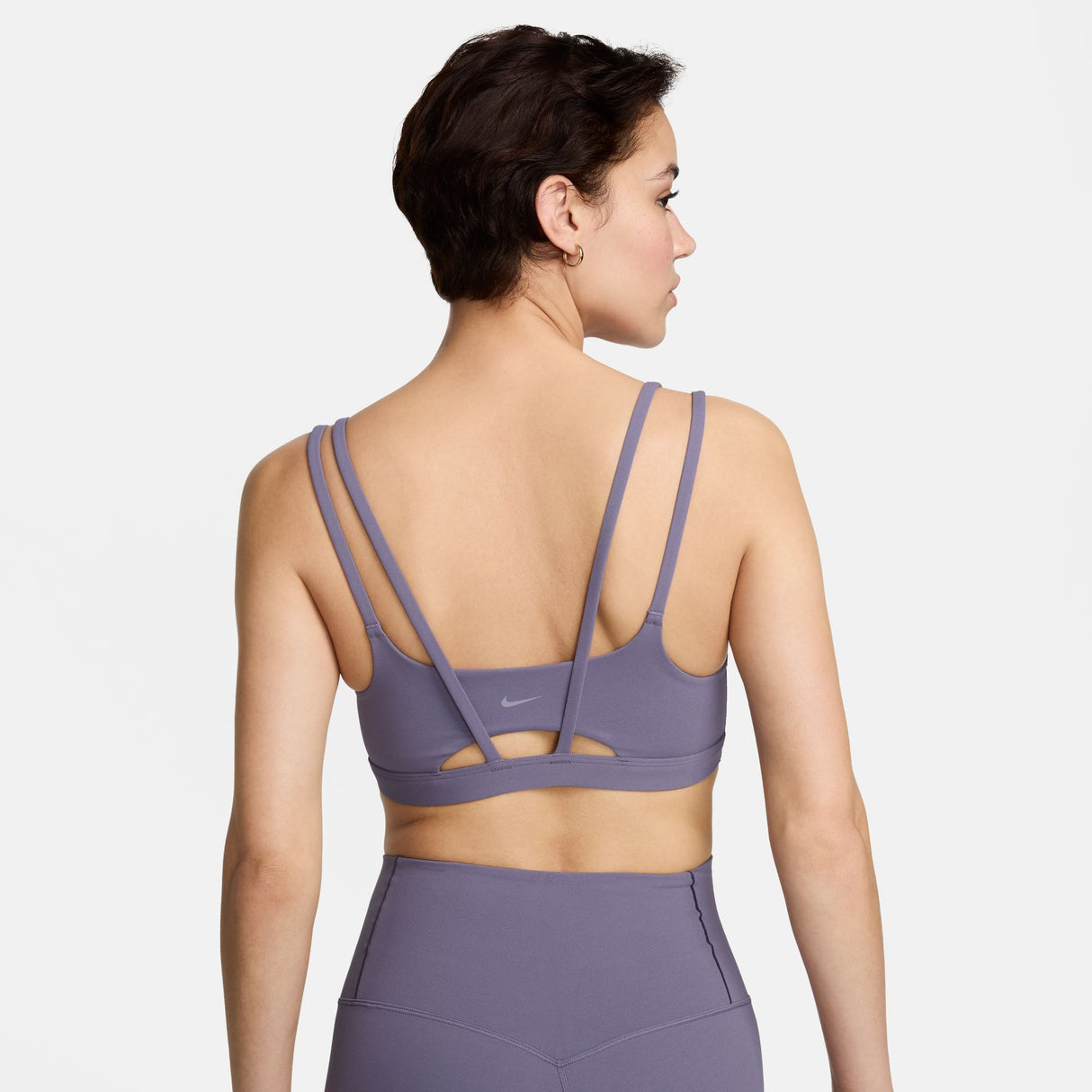 Nike Women's Alate Trace Light-Support Padded Strappy Sports Bra