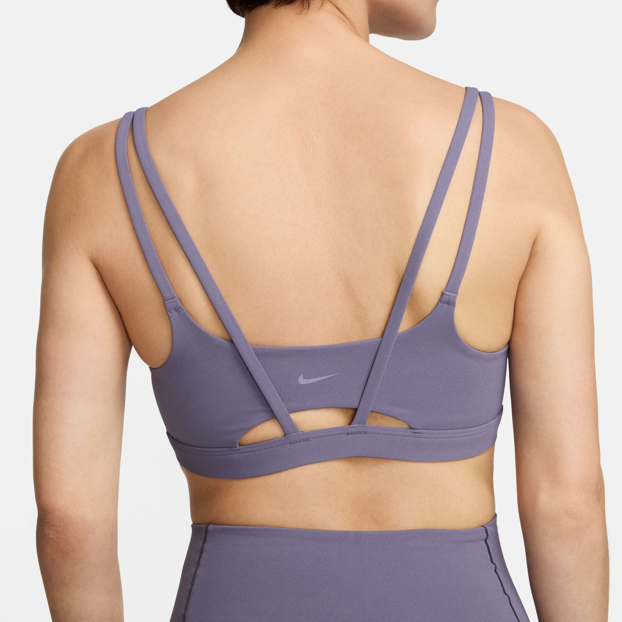 Nike Women's Alate Trace Light-Support Padded Strappy Sports Bra