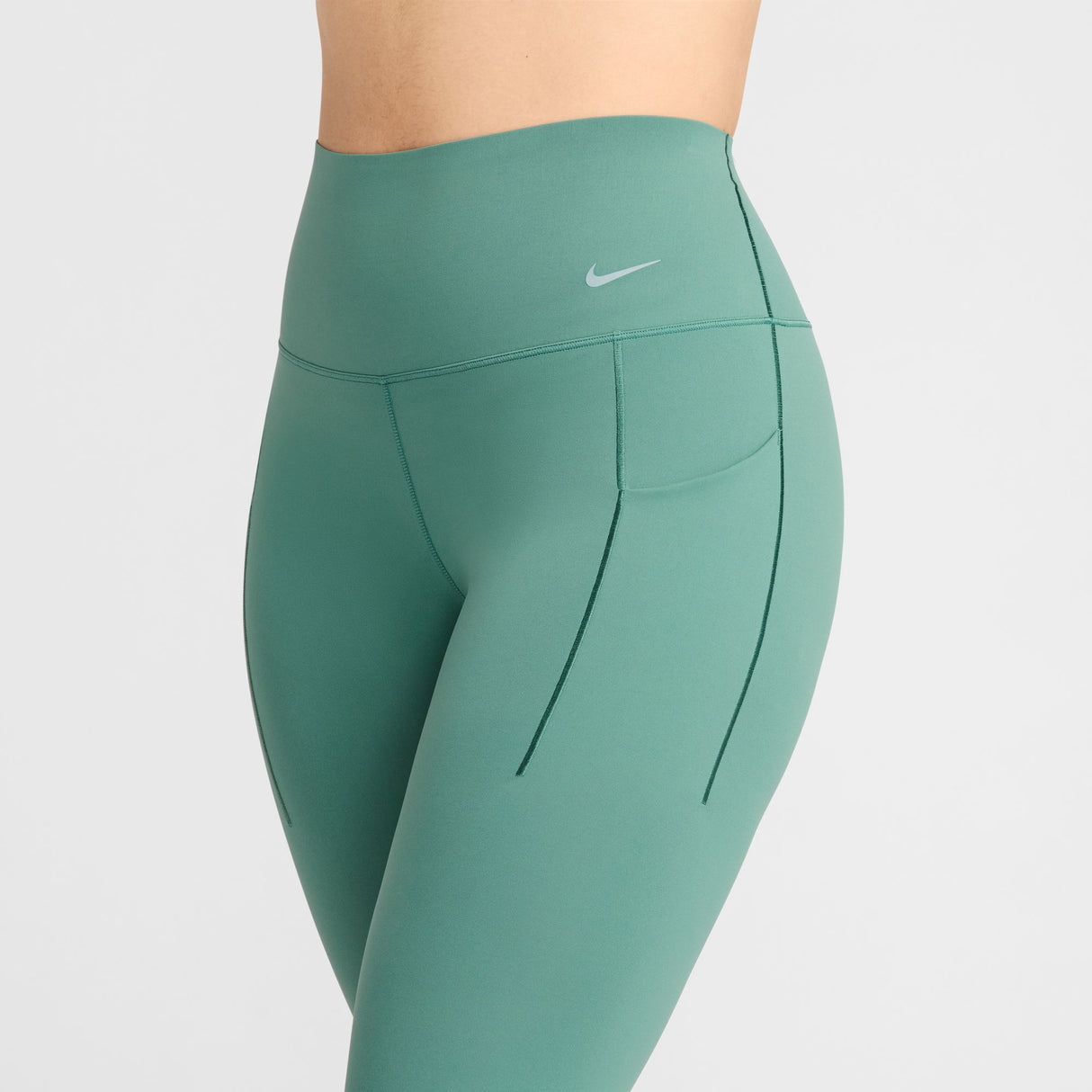 Nike - Universa Medium-Support High-Waisted 7/8 Leggings with Pockets - Femme