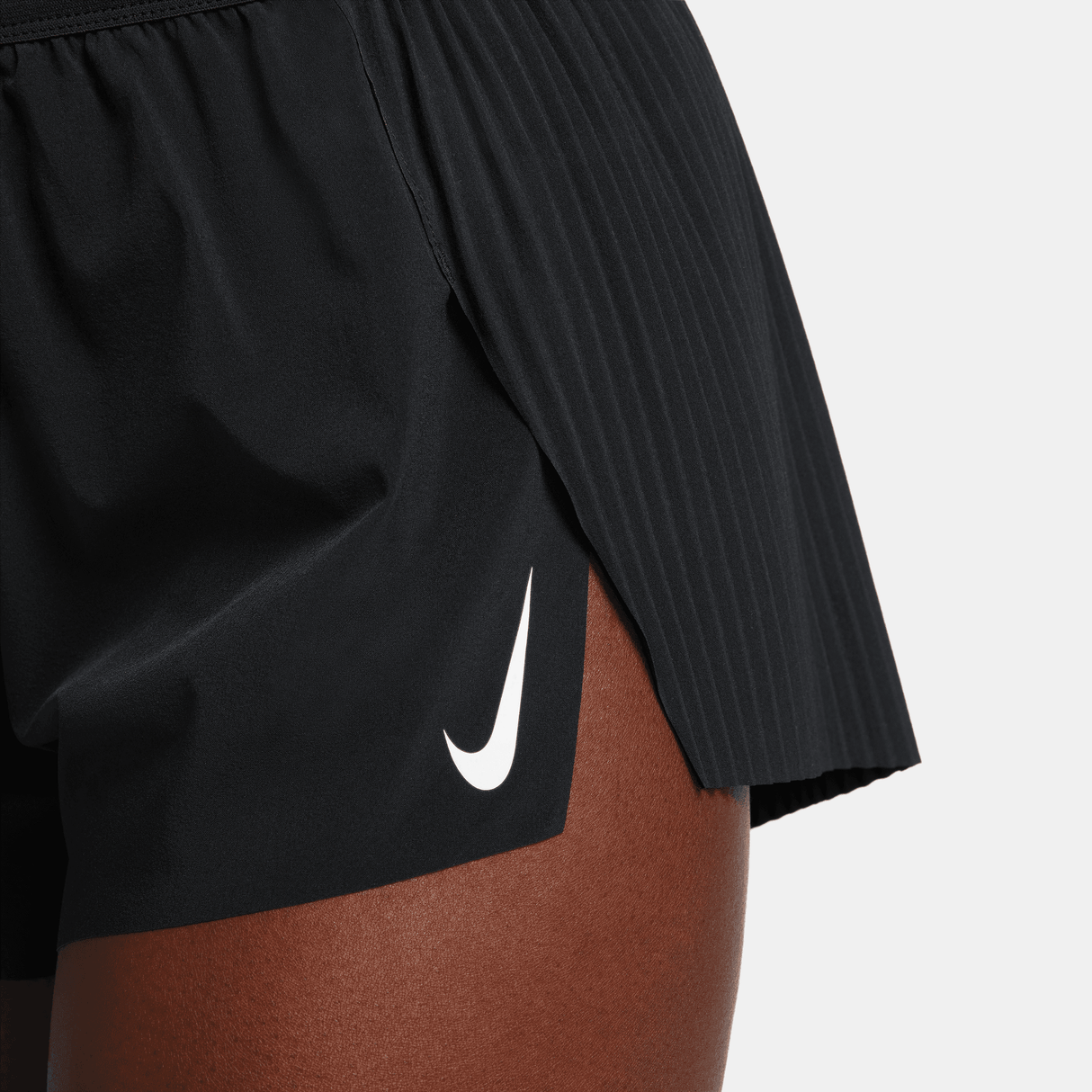 Nike - AeroSwift Dri-FIT ADV Mid-Rise Brief-Lined 3" Running Shorts - Femme