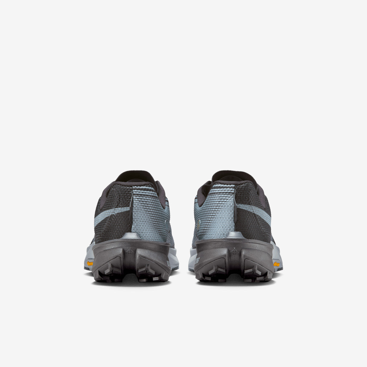 Nike - Kiger 10 - Unisexe