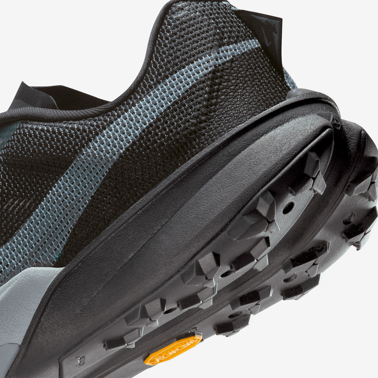 Nike - Kiger 10 - Unisexe