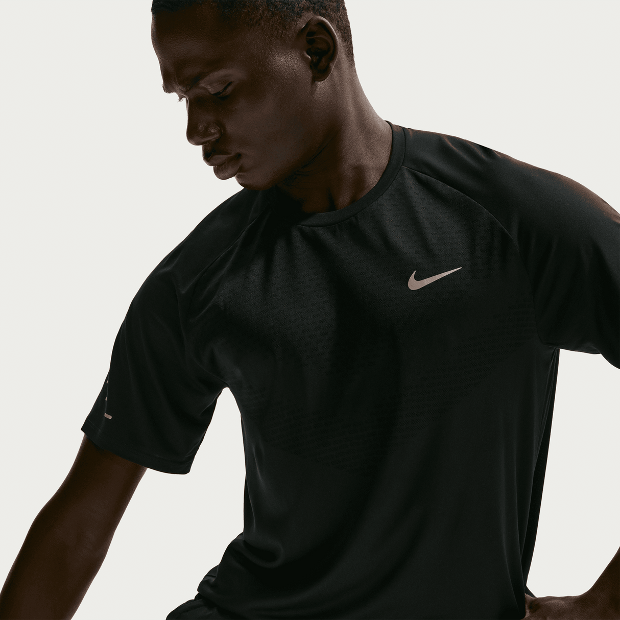 Nike - Stride Dri-FIT ADV Short-Sleeve Running Top - Homme