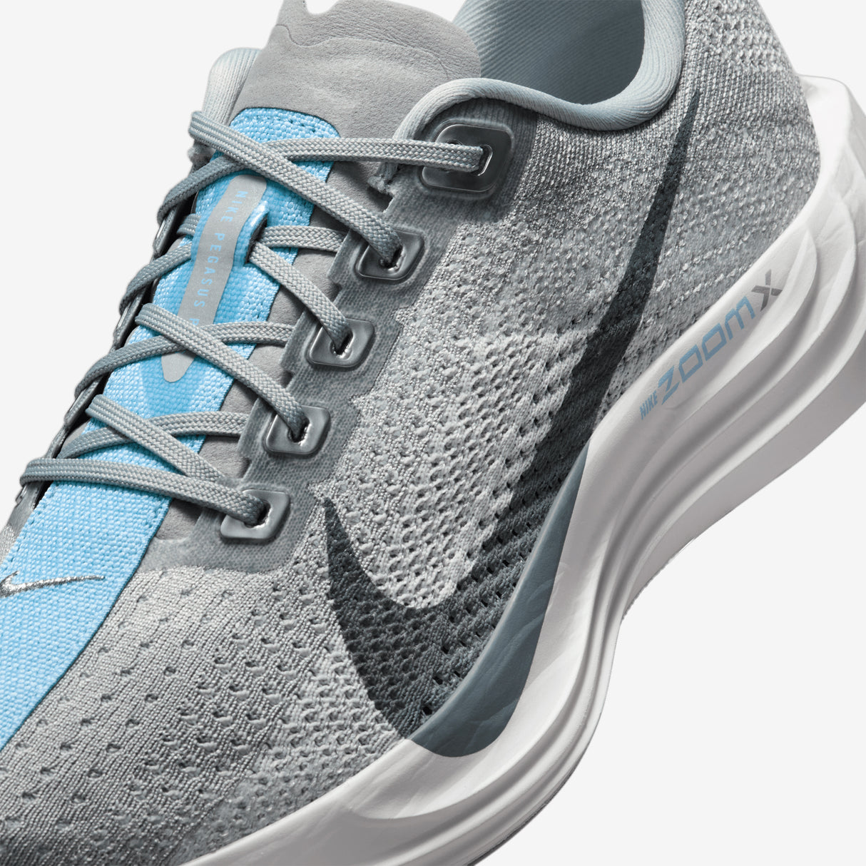 Nike - Pegasus Plus - Femme