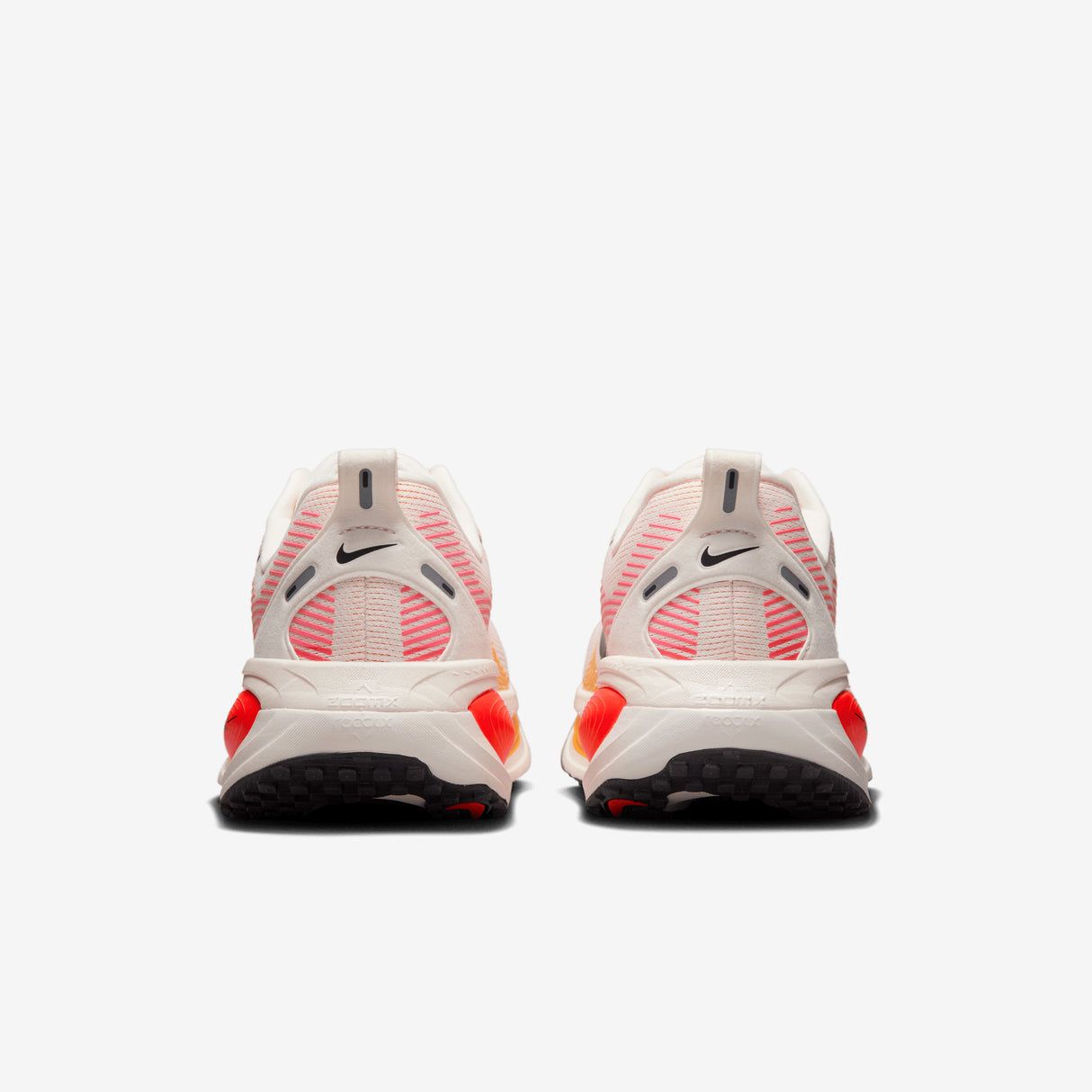 Nike - Vomero 18 - Femme