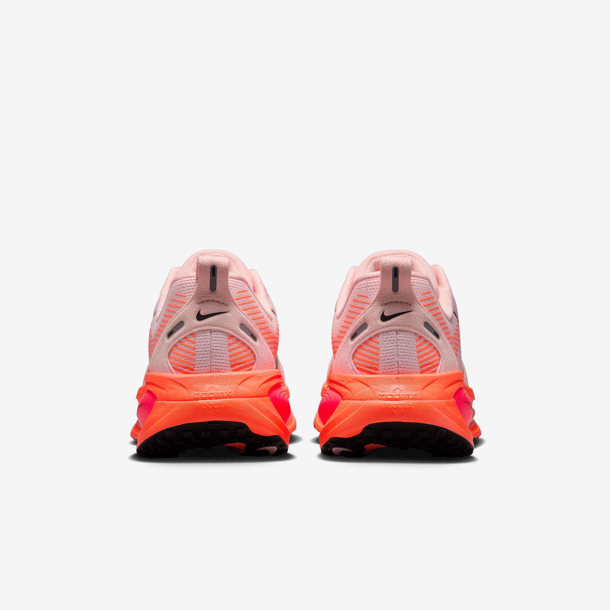 Nike - Vomero 18 - Femme