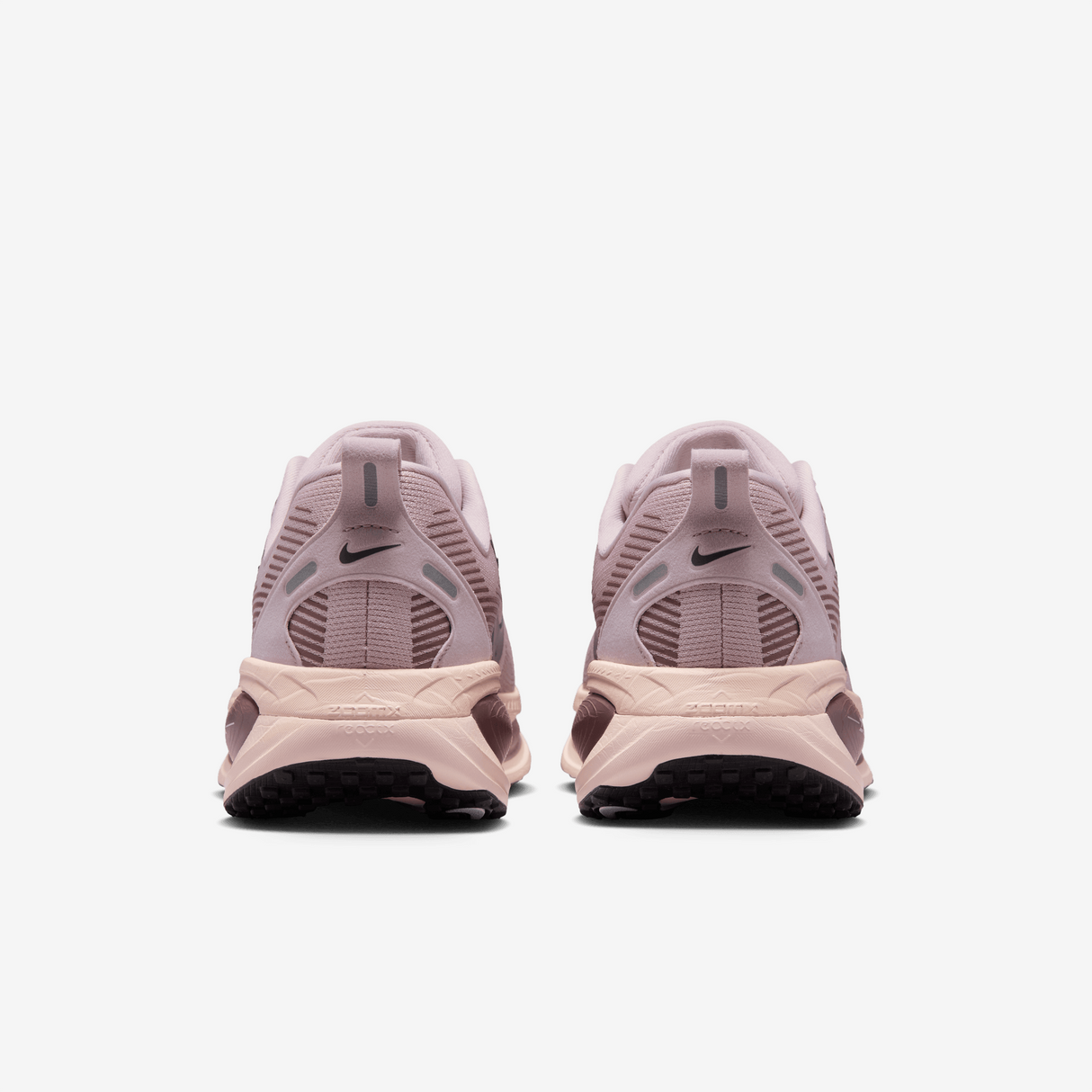 Nike - Vomero 18 - Femme