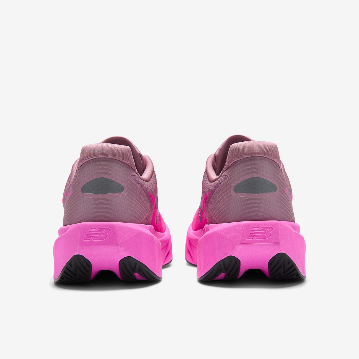 New Balance - FuelCell Rebel v5 - Homme