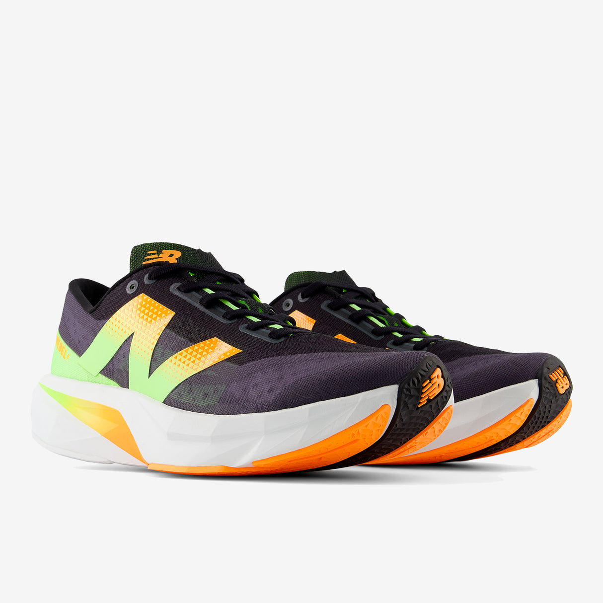 New Balance - FuelCell Rebel v4 - Men's