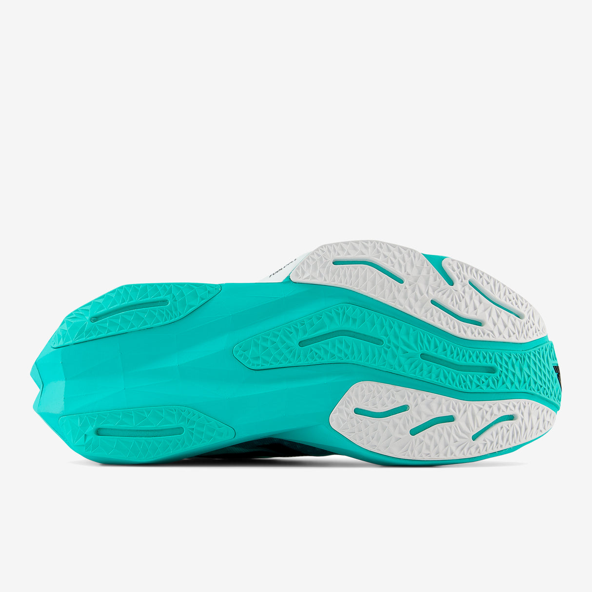 New Balance - FuelCell Rebel v4 - Men's