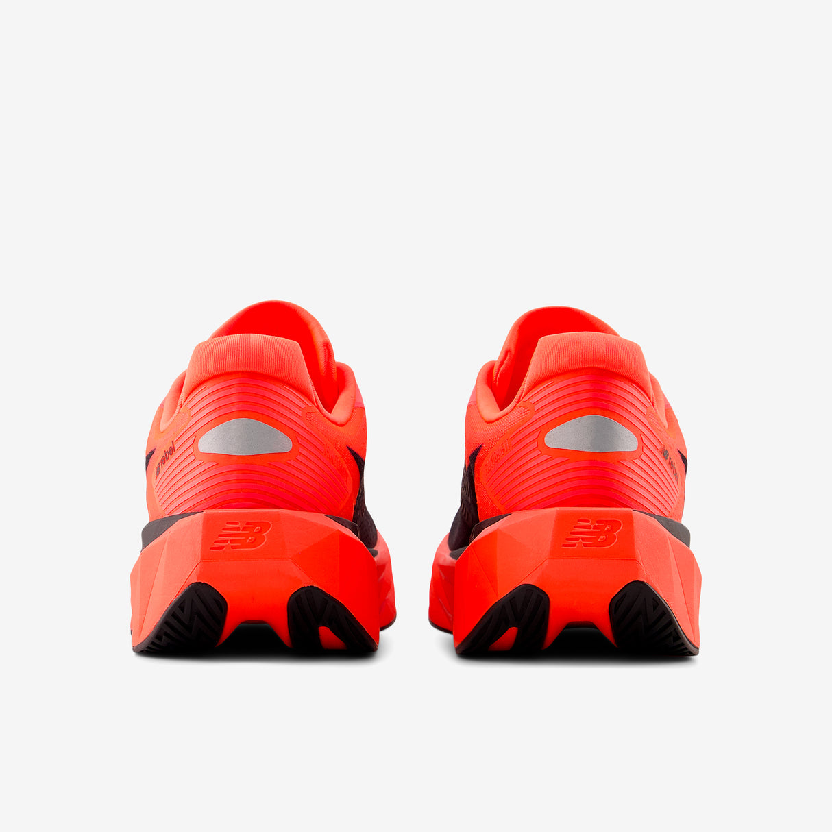 New Balance - FuelCell Rebel v5 - Homme