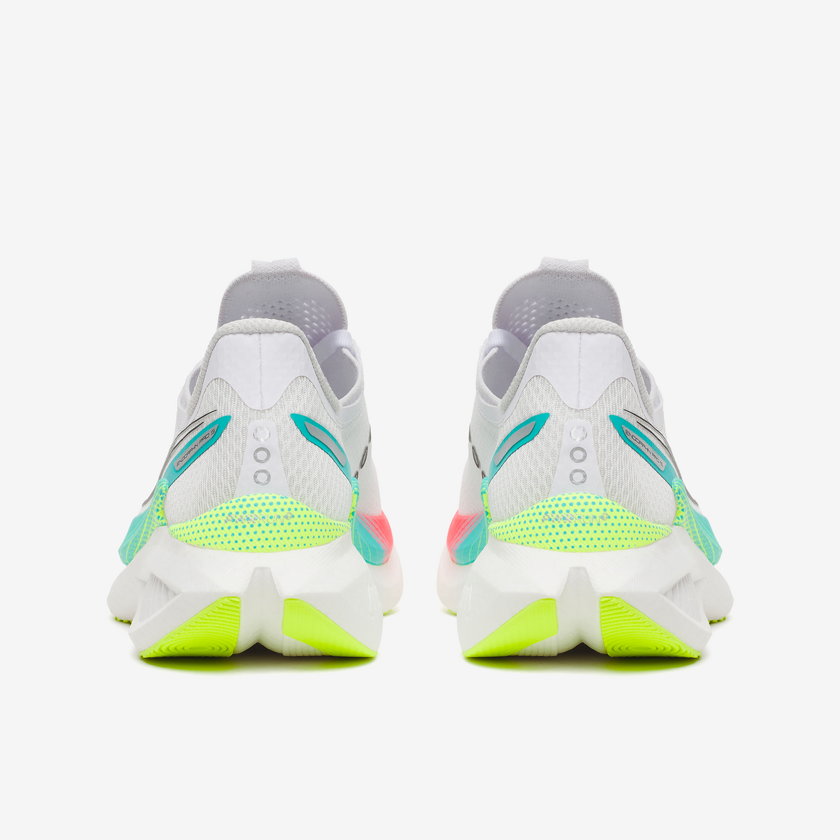 Saucony - Endorphin Pro 5 - Femme