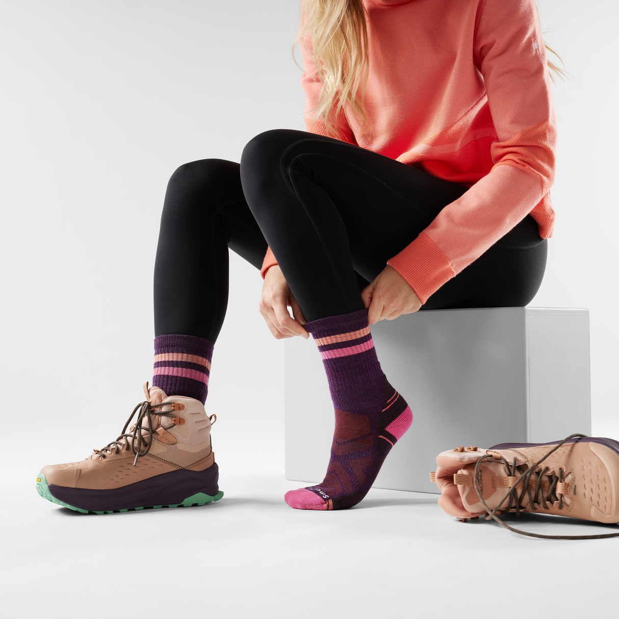 Smartwool - Hike Light Cushion Tube Stripe Crew Socks - Femme