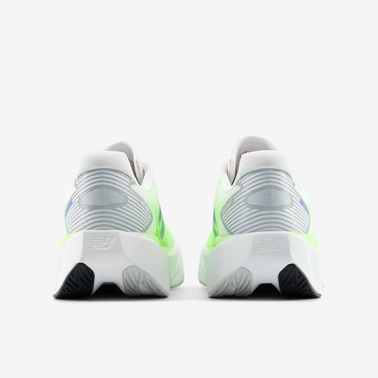 New Balance - FuelCell Rebel v5 - Femme