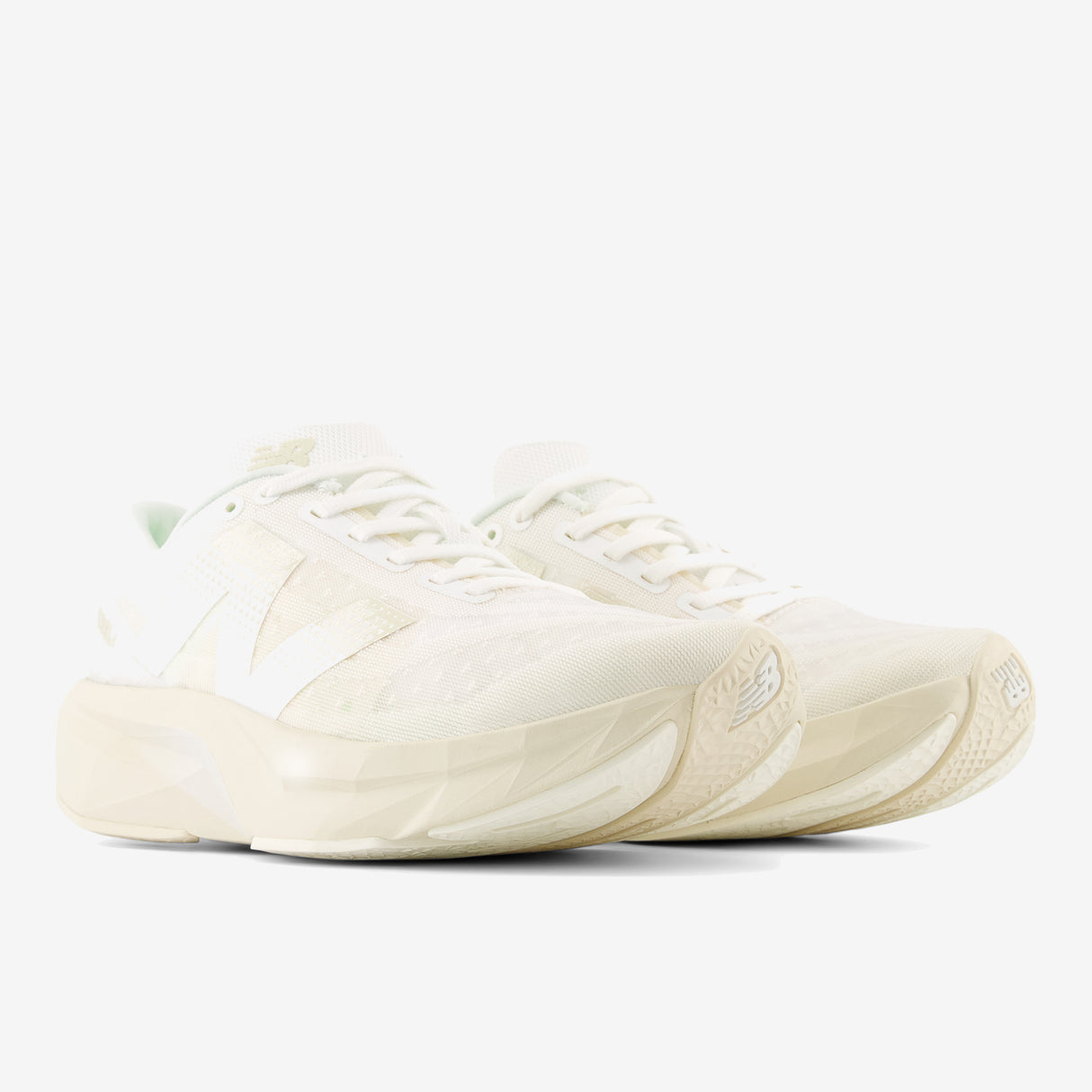 New Balance - FuelCell Rebel v4 - Women's