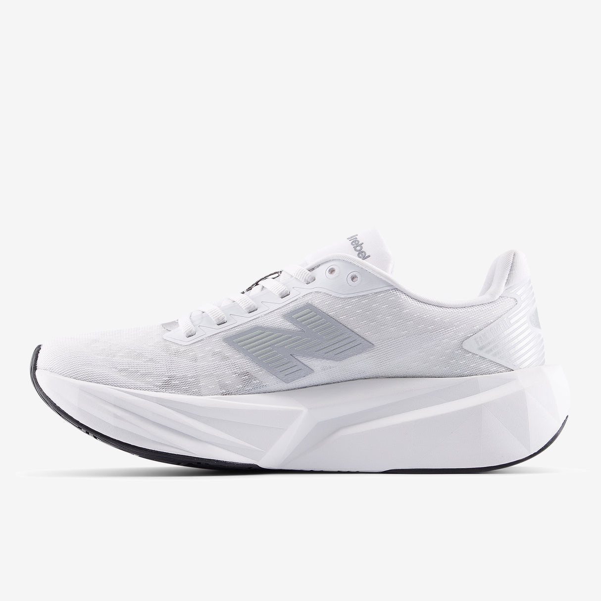 New Balance - FuelCell Rebel v5 - Large - Femme