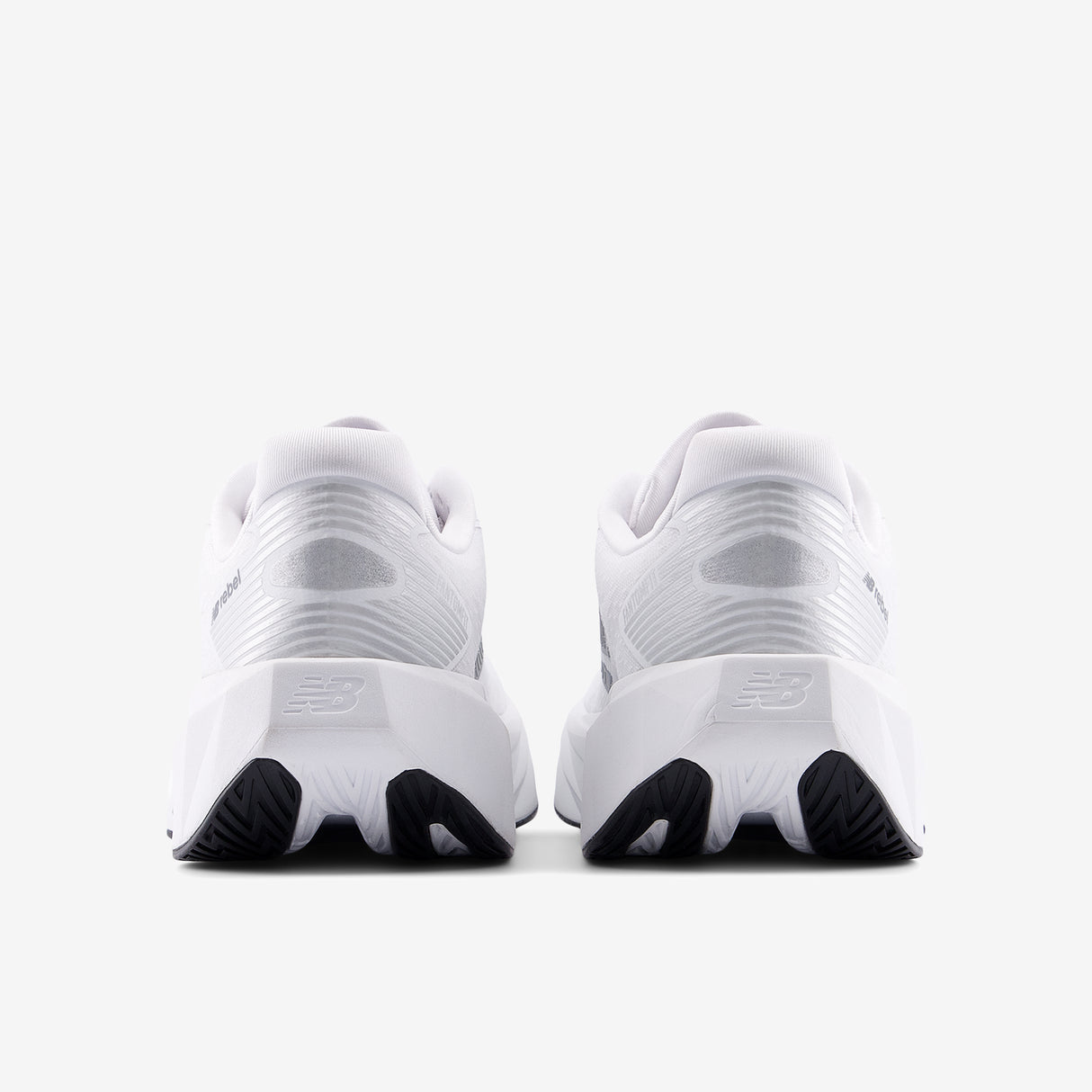 New Balance - FuelCell Rebel v5 - Femme