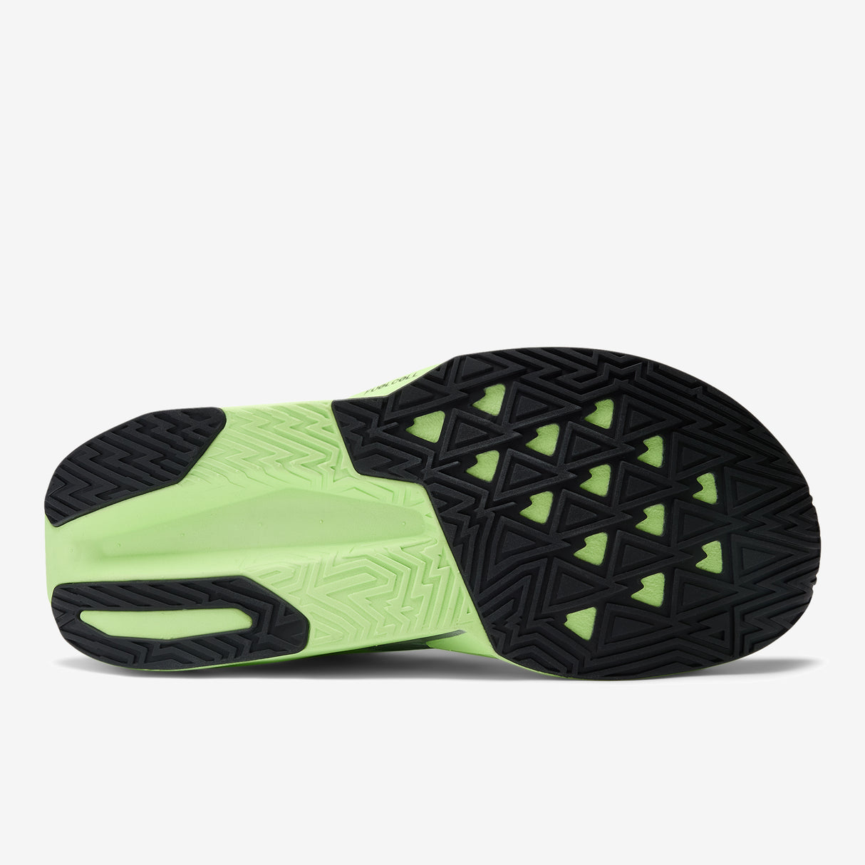 New Balance - FuelCell Rebel v5 - Large - Femme