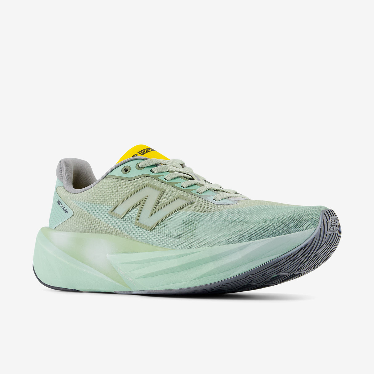 New Balance - FuelCell Rebel v5 - Femme