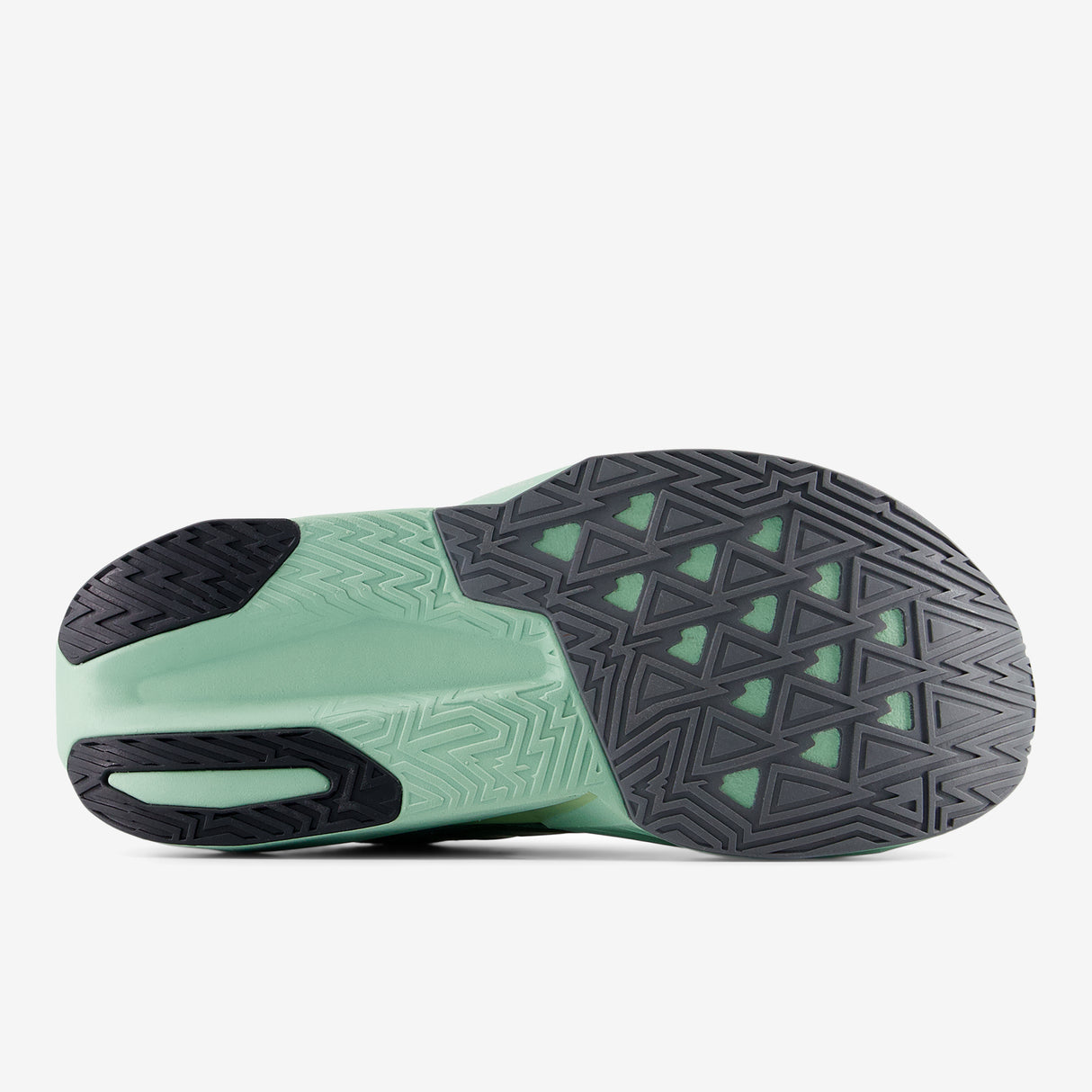 New Balance - FuelCell Rebel v5 - Large - Femme