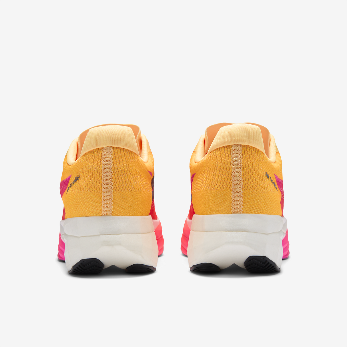 New Balance - FuelCell SuperComp Elite v5 - Femme