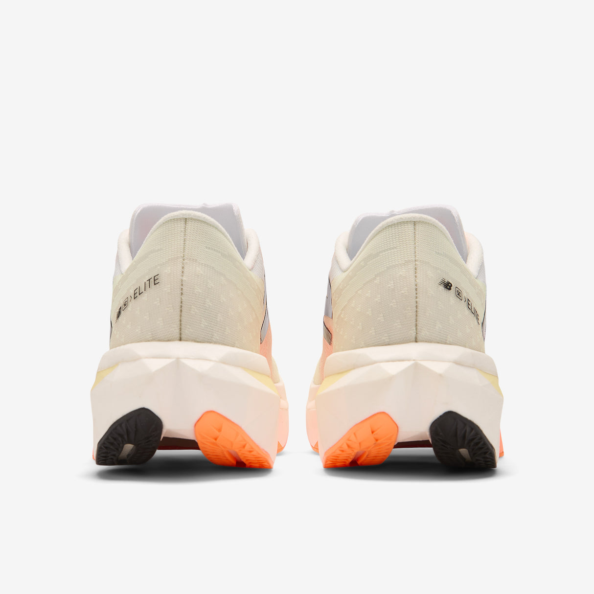 New Balance - FuelCell Supercomp Elite v4 - Women's