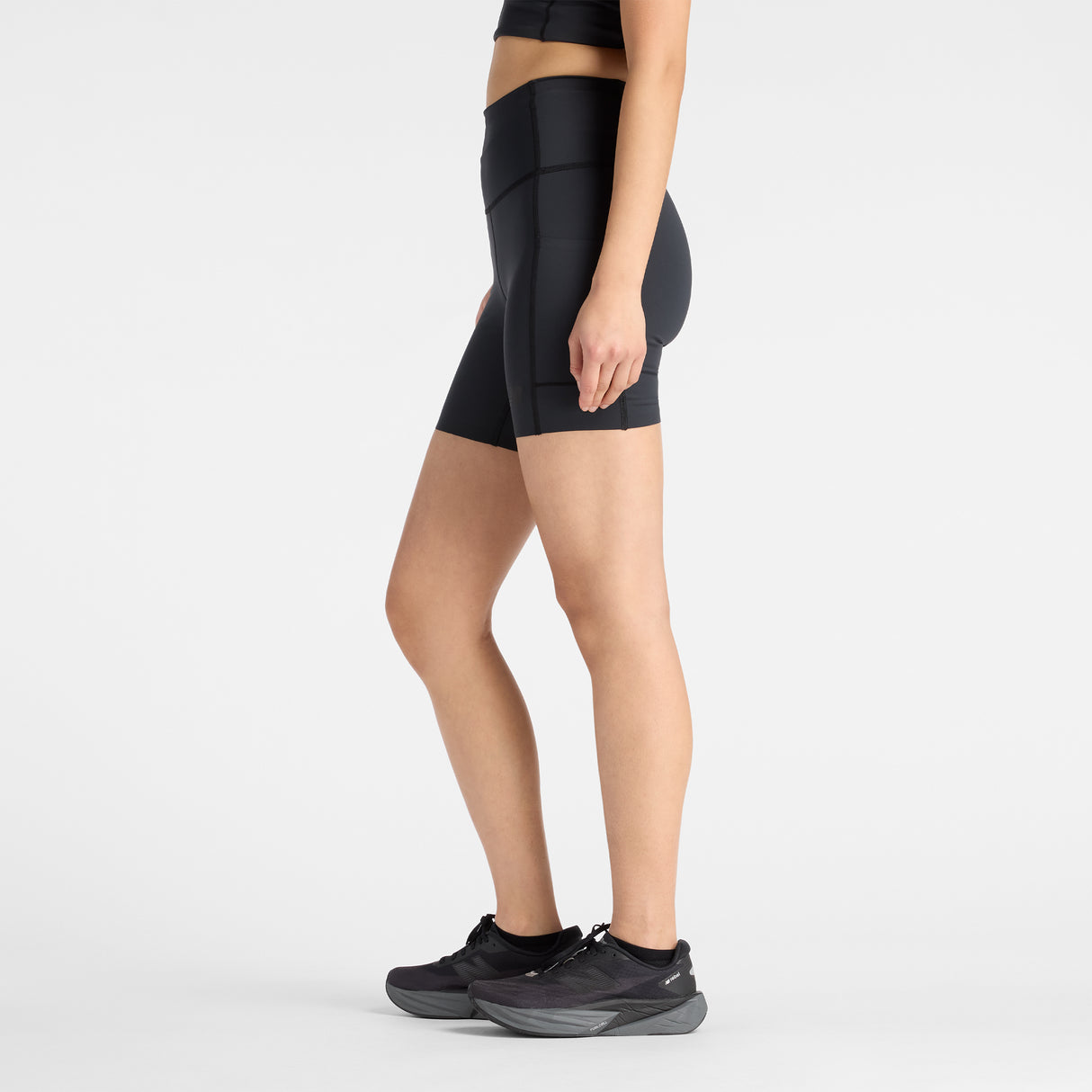 New Balance - Sleek Race Storage Short - Femme