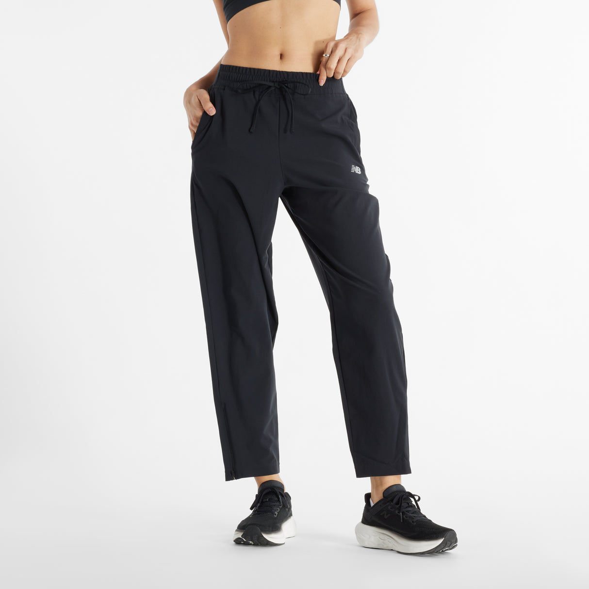 New Balance - Sport Essentials Performance Woven Pant - Femme