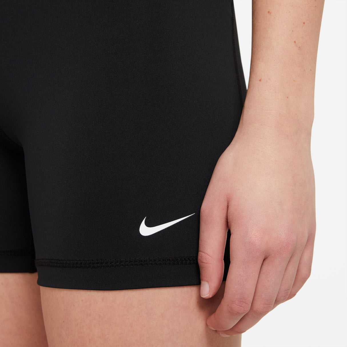 Nike - Nike Pro 365 - 5" Shorts - Femme