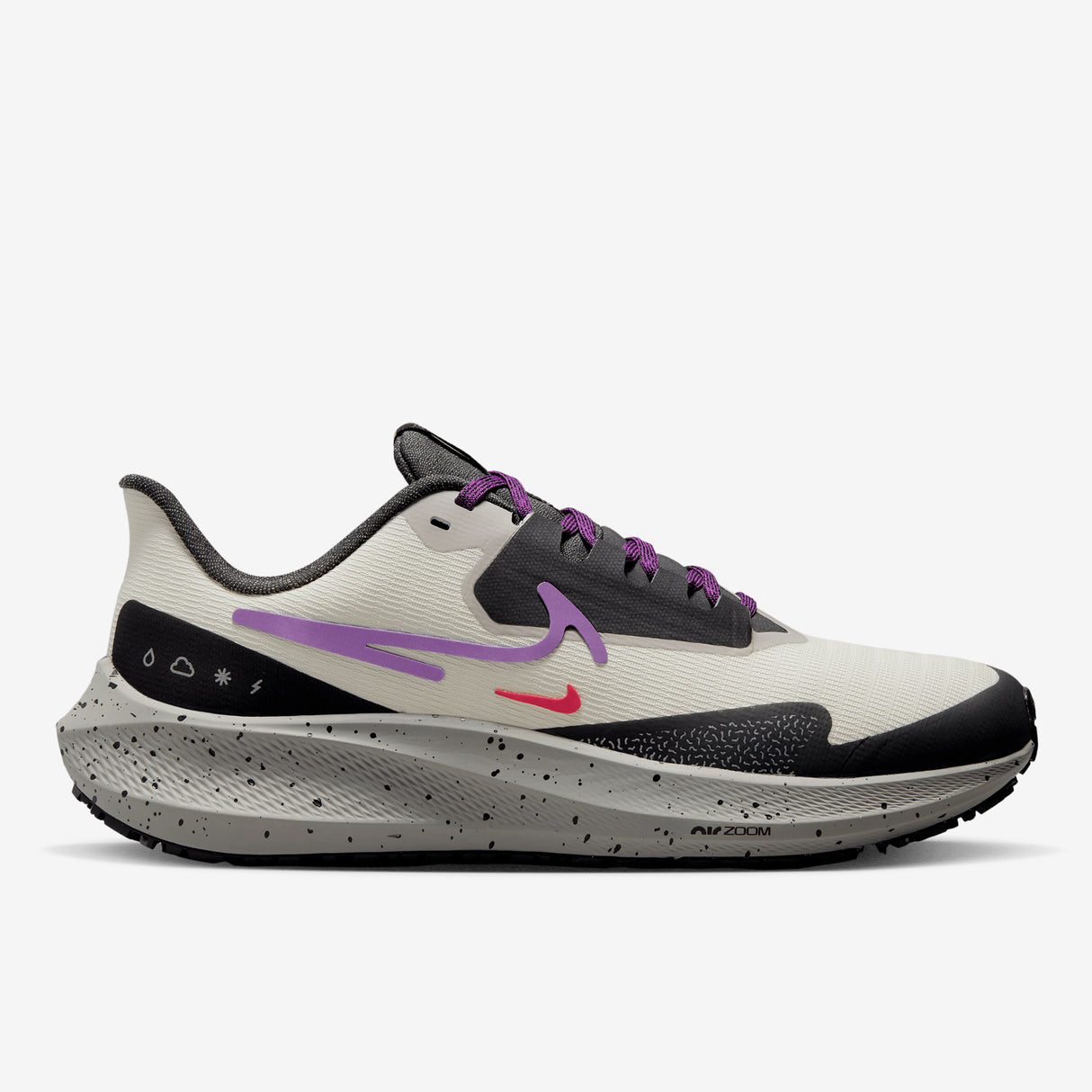 Nike Women's Air Zoom Pegasus 39 Shield