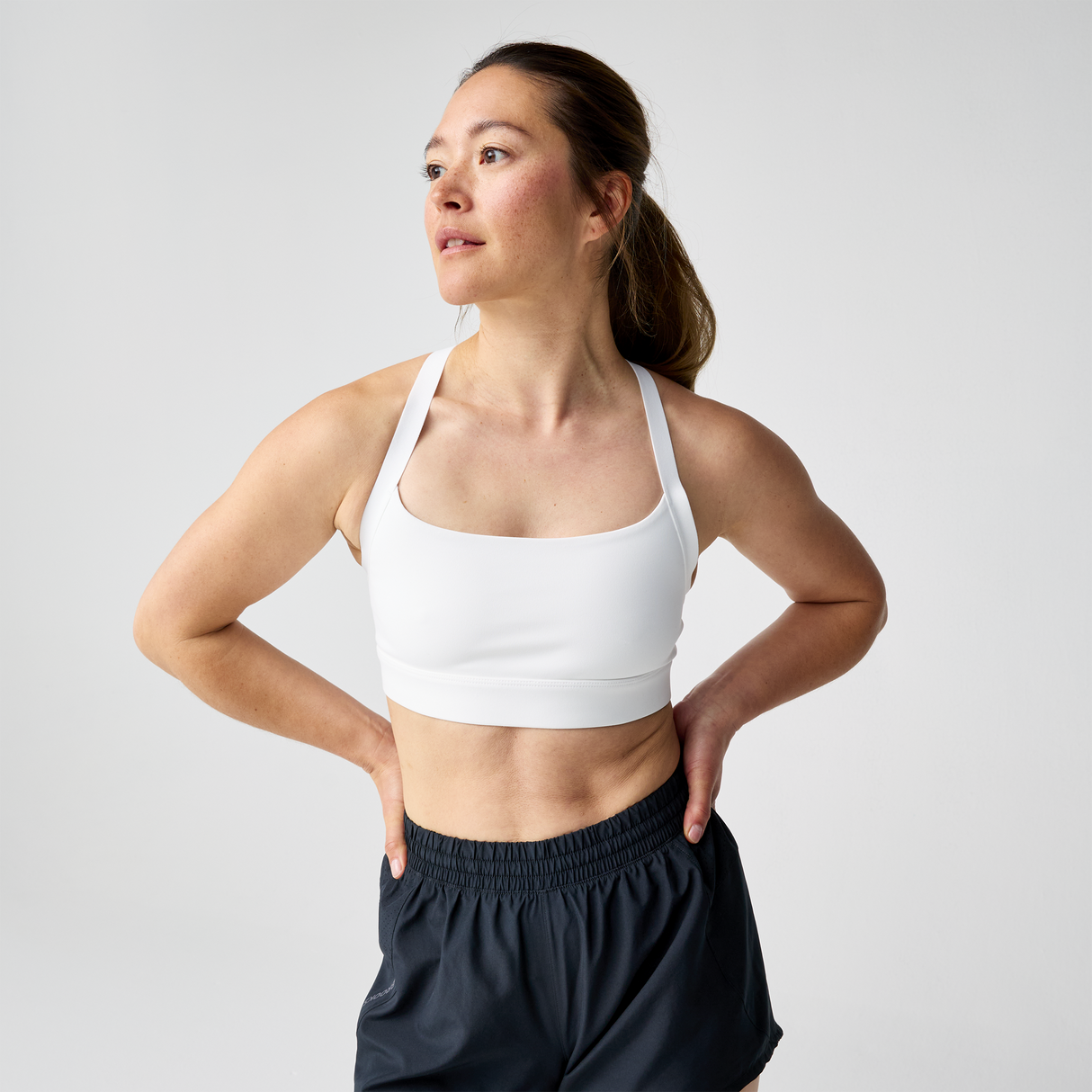 Brooks - Luxe Strappy Bra