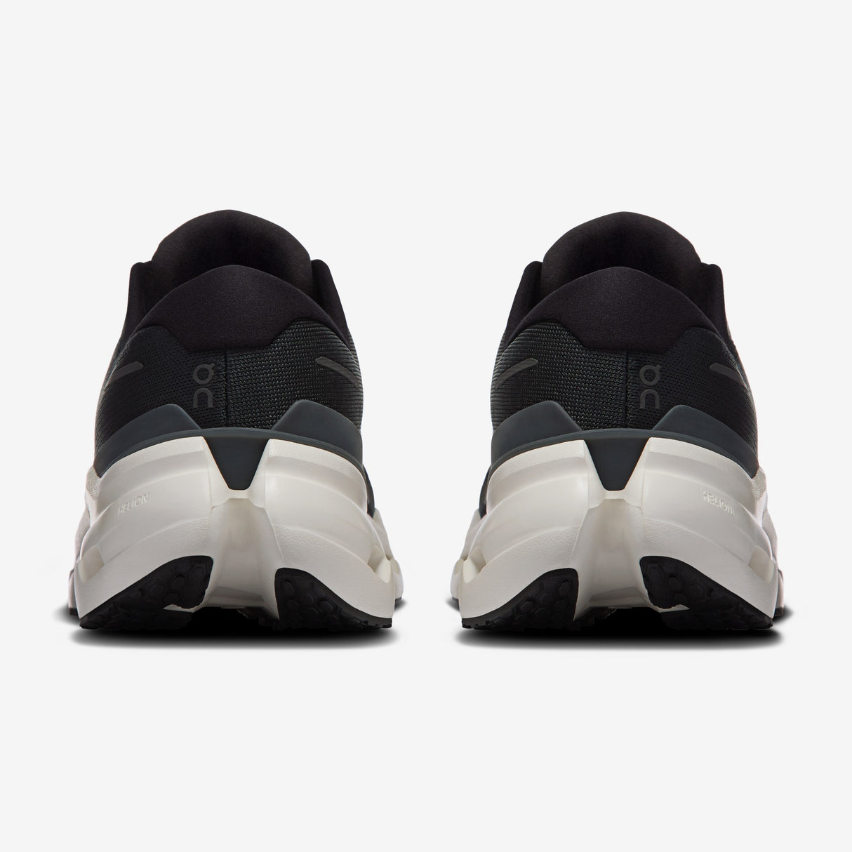 On - Cloudrunner 3 - Homme