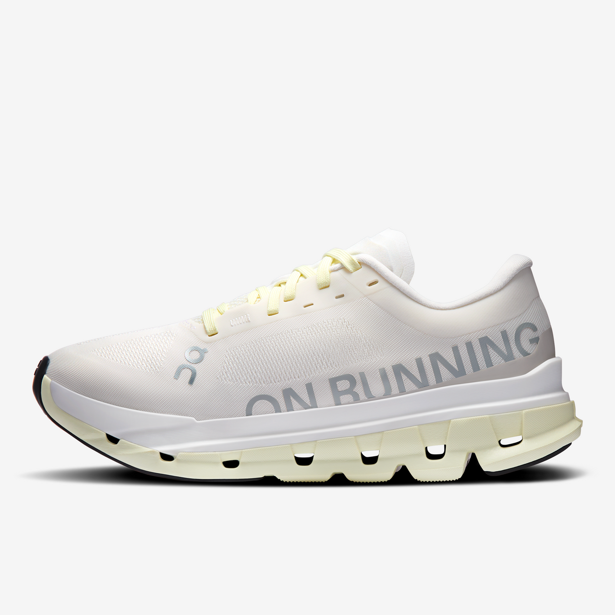 On - Cloudflow 5 - Femme