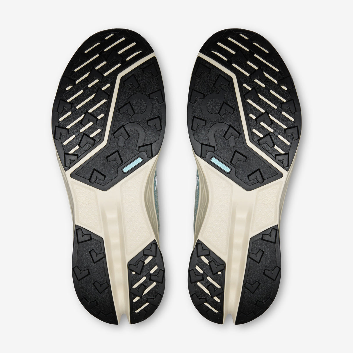 On - Cloudsurfer Trail 2 WP - Femme