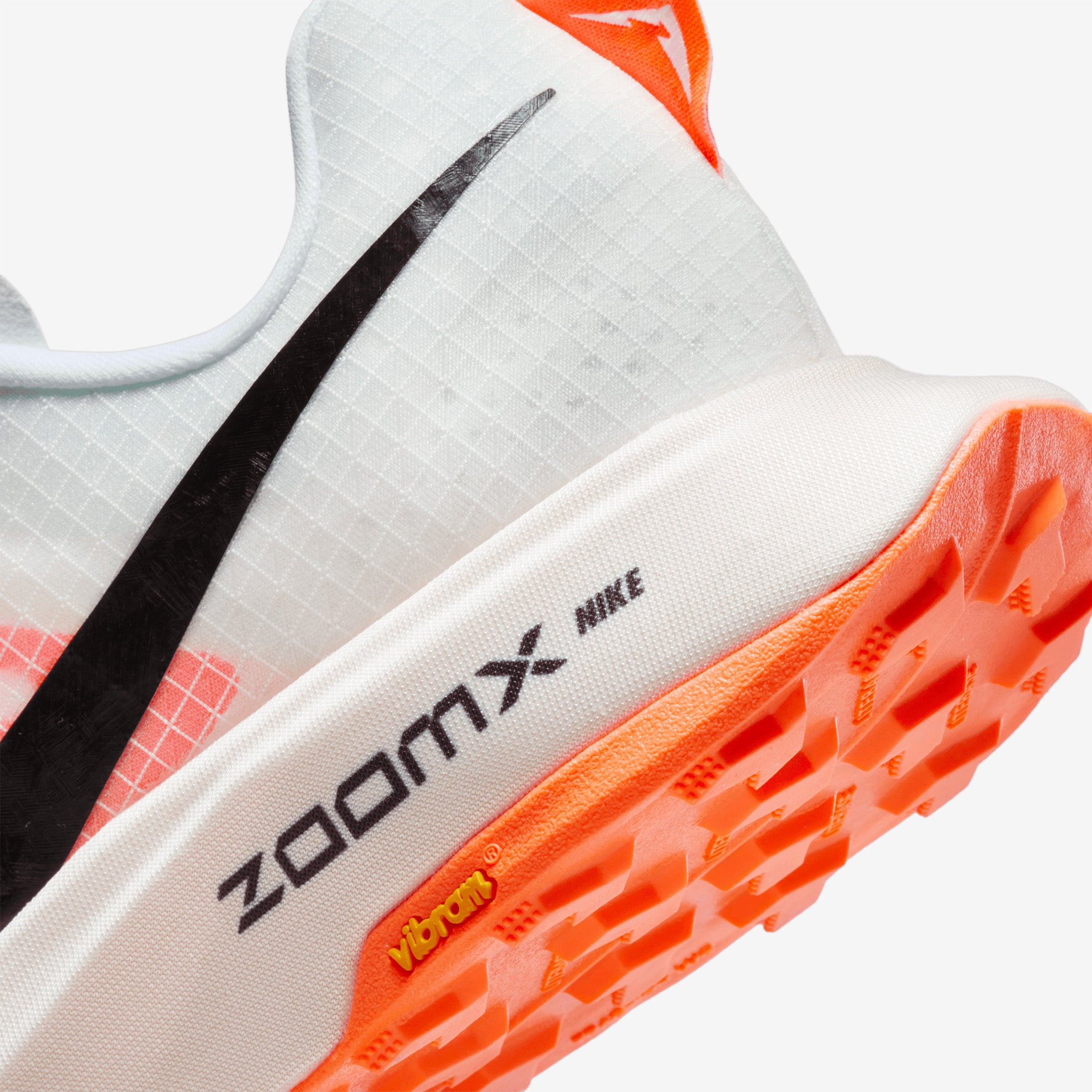 新品未使用 NIKE ZOOM X ULTRAFLY TRAIL 28cm Nike Women's ZoomX Ultrafly Trail – Le coureur nordique