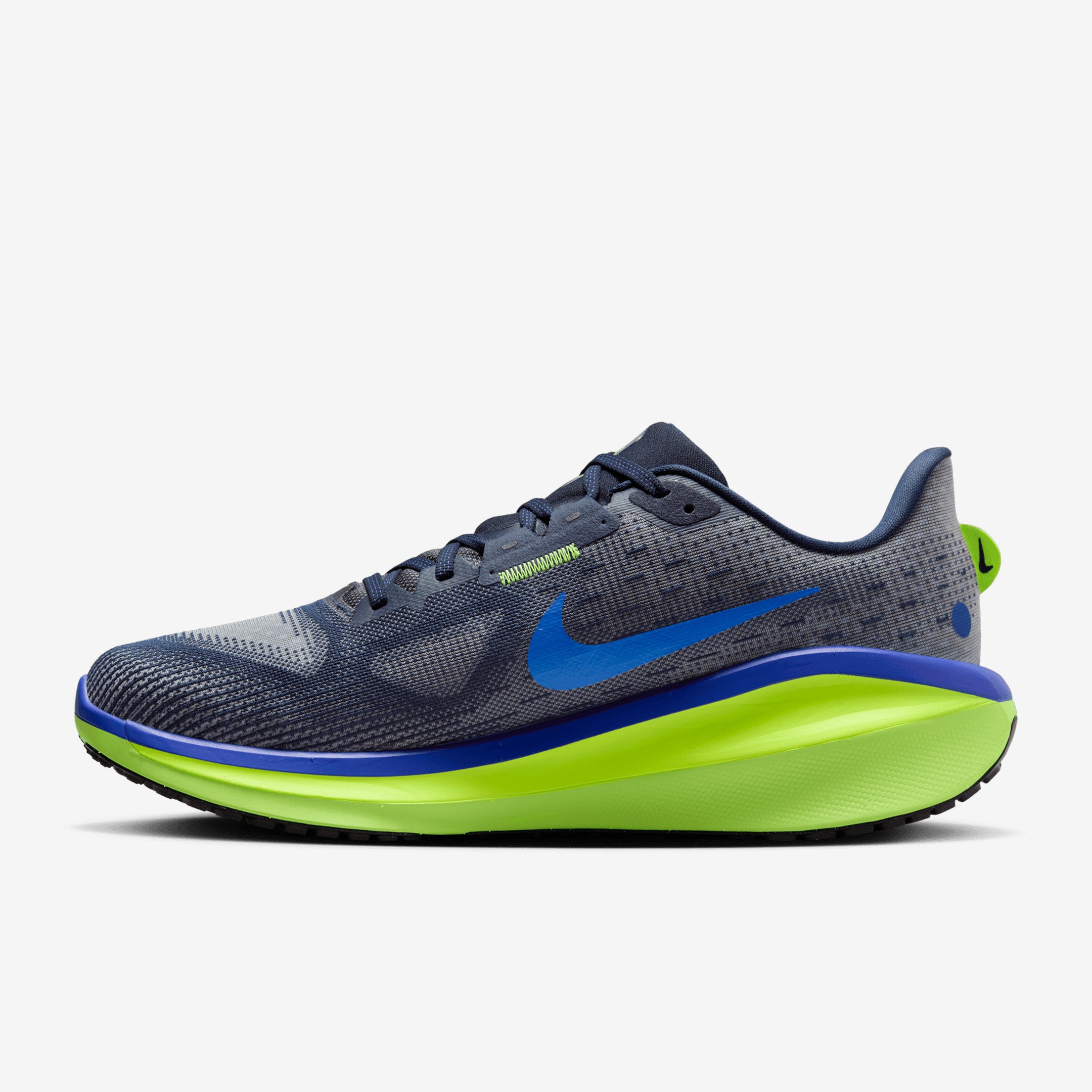 nike zoom vomero running shoes