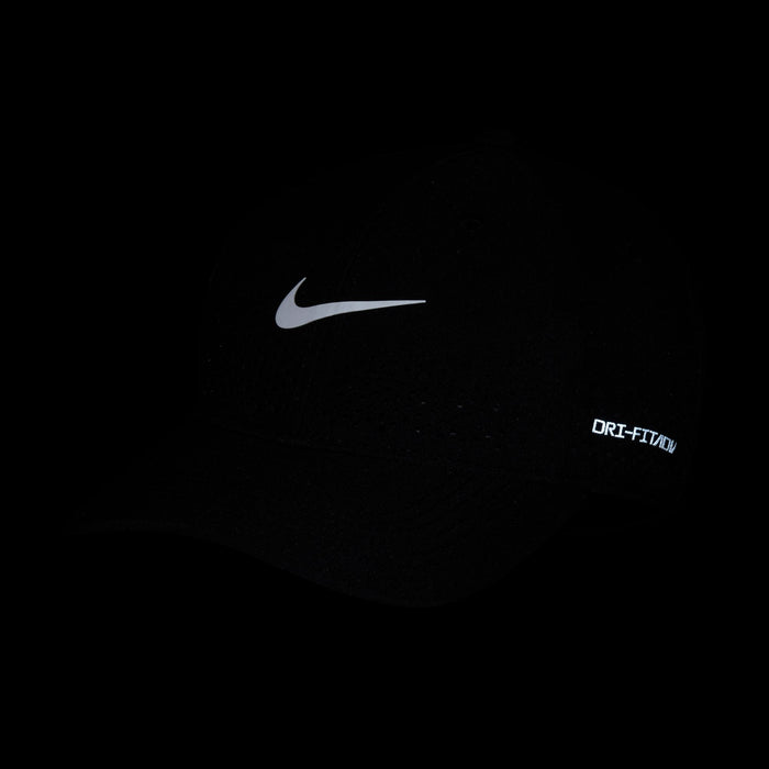 Nike - Dri-FIT ADV Club Structured Swoosh Cap - Unisexe