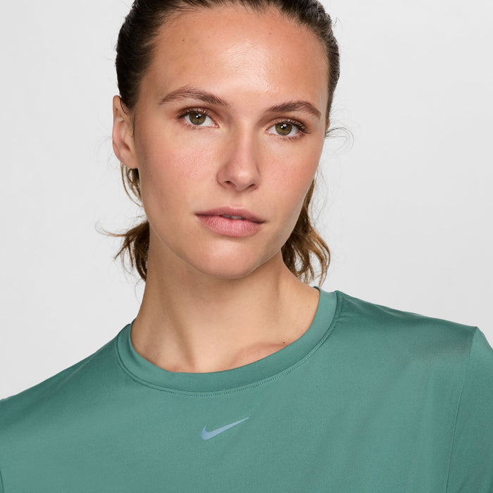 Nike - One Classic Dri-FIT Short-Sleeve Cropped Top - Femme