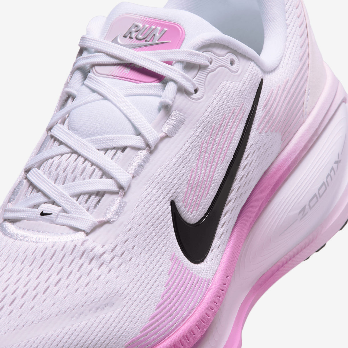 Nike - Vomero 18 - Femme